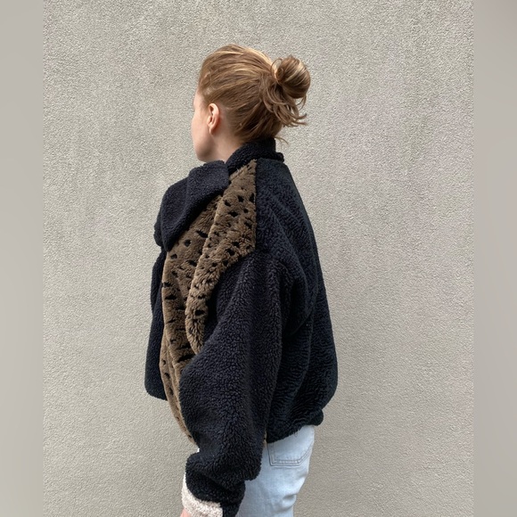 Vintage faux fur bomber, short vest, coat from the 90s - Picture 6 of 8